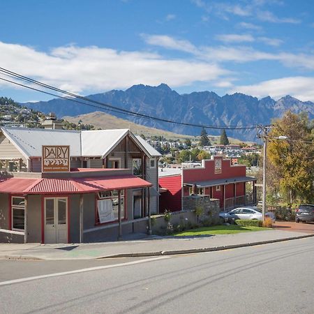 The Dairy Private Hotel By Naumi Hotels Queenstown Exterior foto
